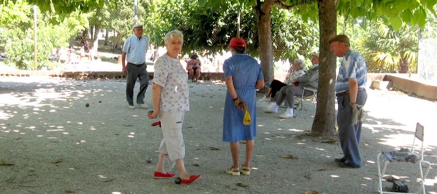 Hier heet het Petanque...